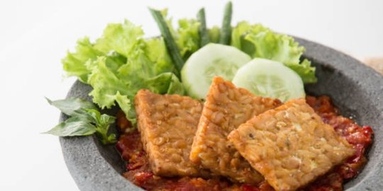 Warung DasDes: Santapan Lezat yang Menggugah Selera di Jantung Cilacap